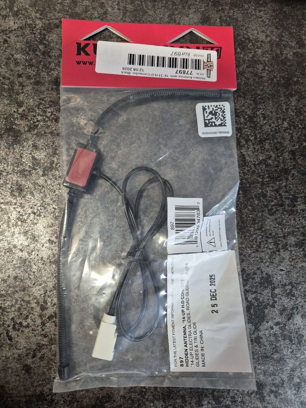 Harley-Davidson Tutti i ricambio per moto: Antenne Harley Davidson  – Nuovo e nell'imballaggio originale da Le Locle venduto da CHEGUA