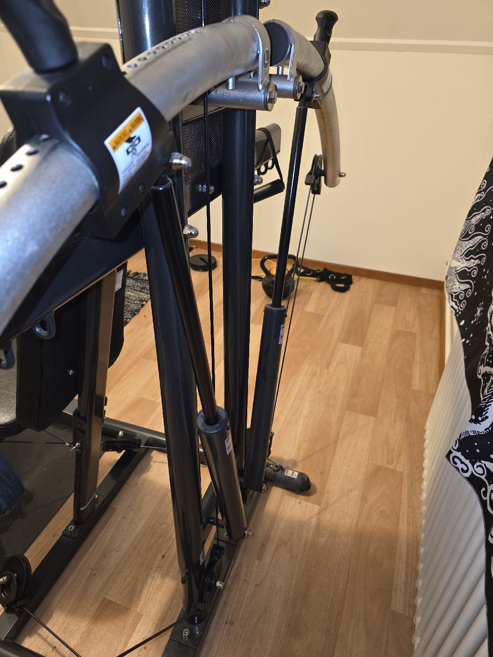Finnlo Vélos d'appartement: FINNLO by HAMMER - Kraftstation Bio Force – D'occasion à Baden par SnotMcBooger 5