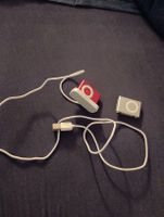 Apple iPod Shuffle 1GB Pink gebraucht mit Zubehör