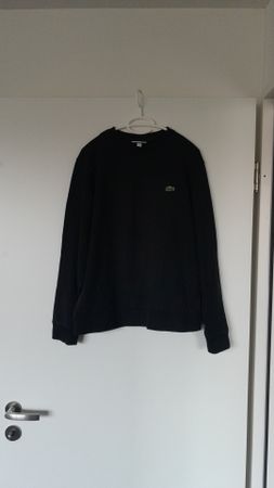 Vintage Lacoste Pullover mit Logo am Saum schwarz