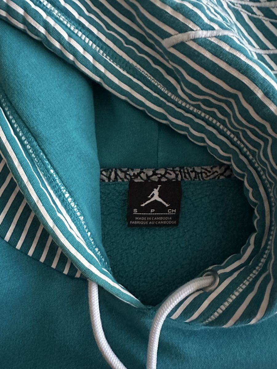 Jordan Maglioni & Felpe: Jordan Pullover – Usato da St. Gallen venduto da Bigt93 1