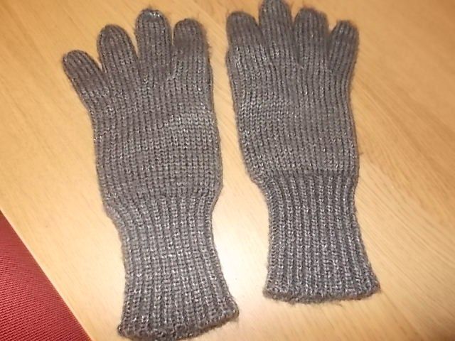 Handschuhe & Handstulpen: Handschuhe – Neu (gemäss Beschreibung) aus Chexbres von indi03