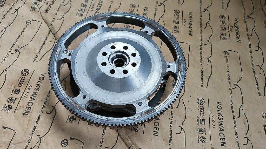 Tutti pezzi di ricambio auto: Audi S4 RS4 B5 RCS 200 Kupplungsatz – Usato da Reinach AG venduto da KalTec 2