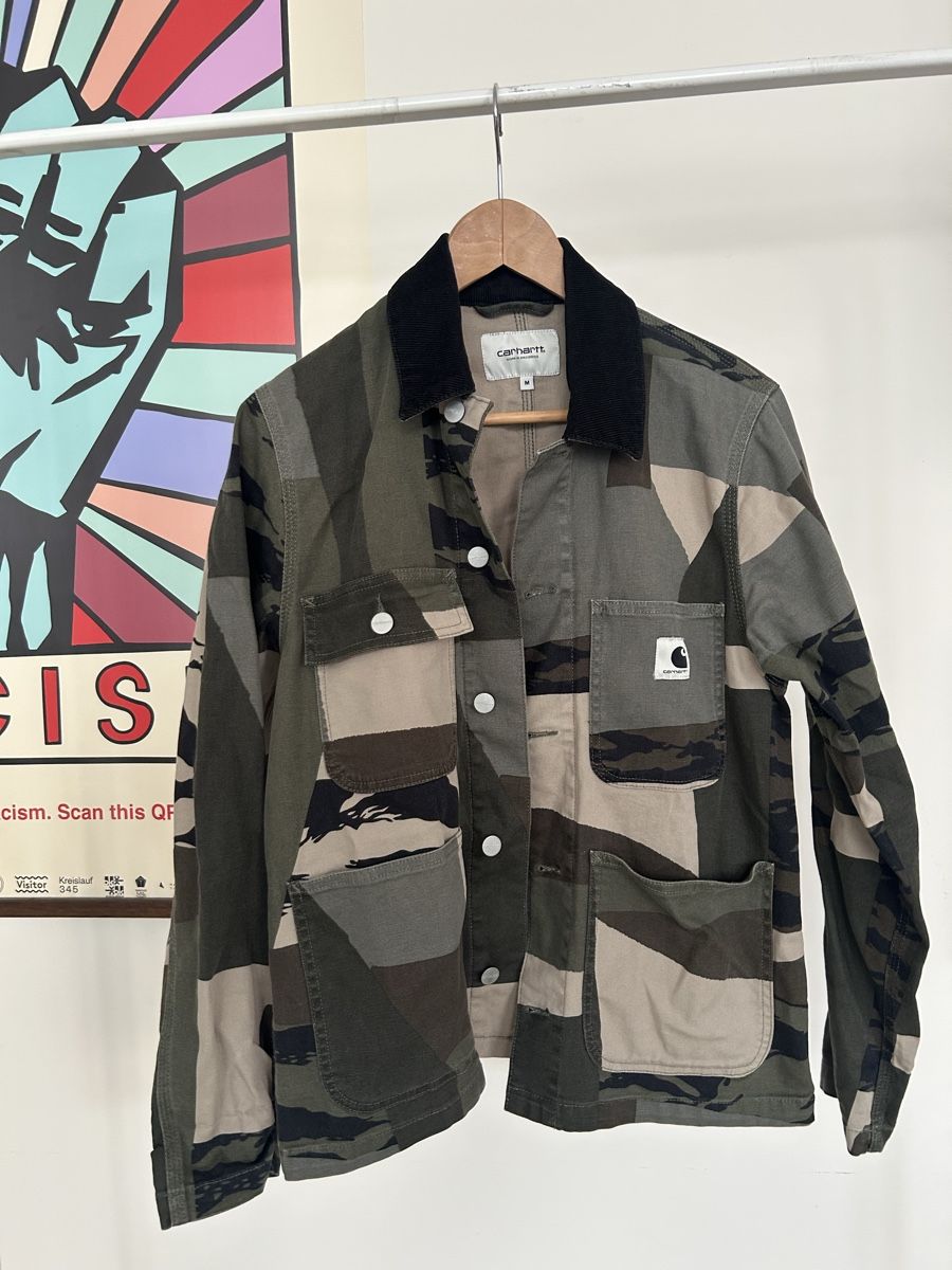 Carhartt Giacche: Women Carhartt Jacket size Medium – Usato da Zürich venduto da fan_z5fl