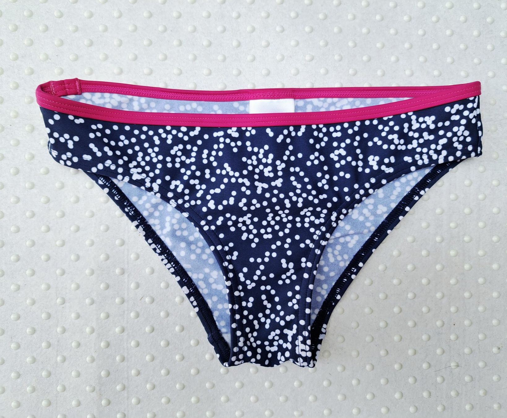 Speedo Badekleider & Bikinis: Neu! Speedo Badehose Mädchen Gr. 152 – Neu und originalverpackt aus Gysenstein von joshuas81