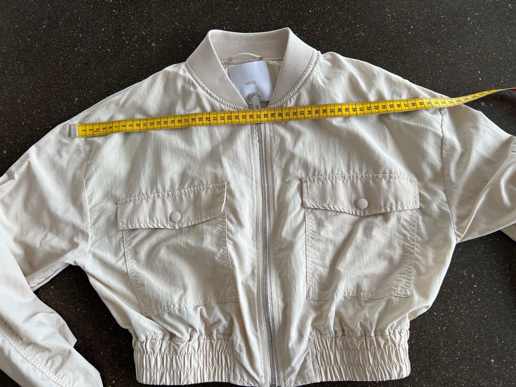 Giacche: Mango Bomberjacke Ecru Gr. S – kurze Übergangsjacke – Usato da Büetigen venduto da Jabo 3