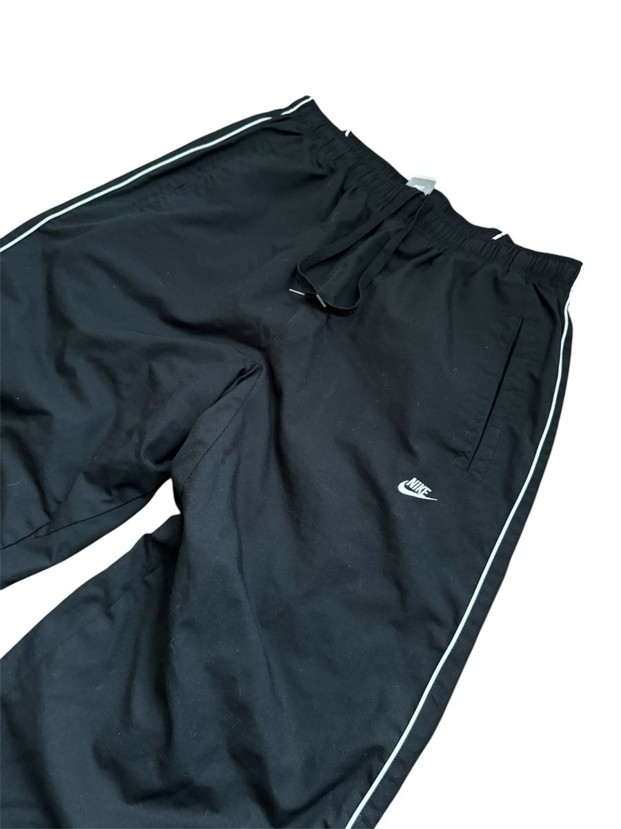 Nike Pantaloni: Original Nike Vintage Trackpants Gr. XL – Usato da Homburg venduto da swiss_vintage 3