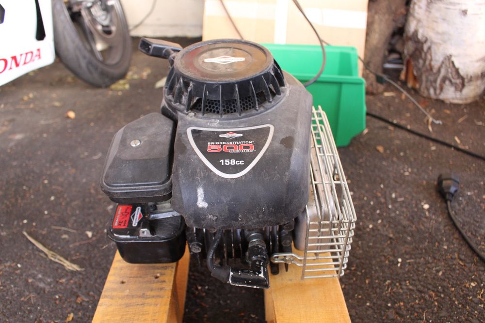 Motor 4T Briggs & Stratton 158cc Acheter sur Ricardo