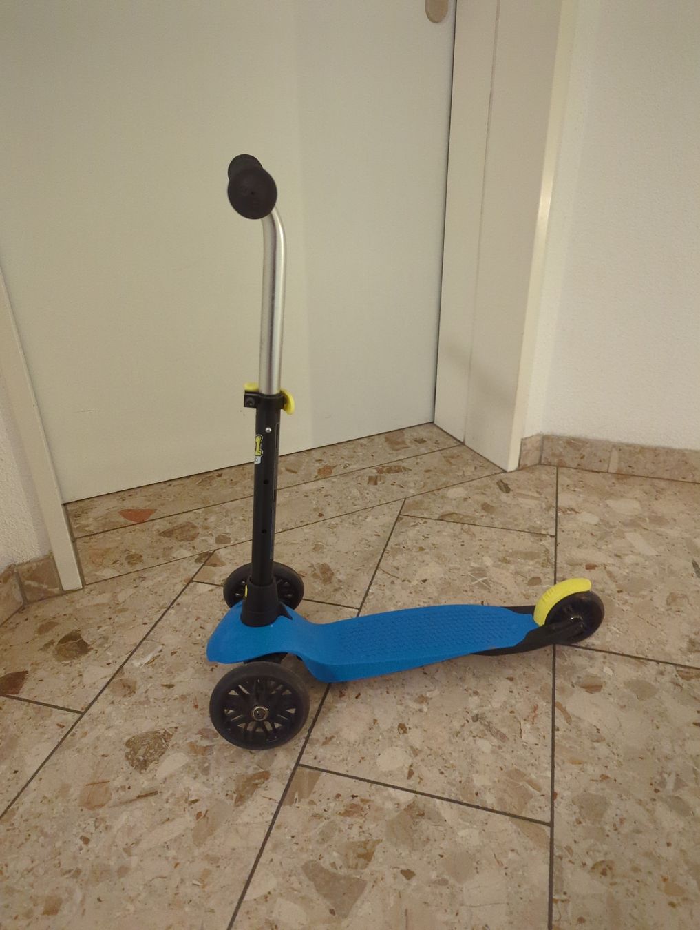 Decathlon Véhicules pour enfants: Decathlon Oxelo B1 Trotti – D'occasion à Eglisau par raf_hn2x