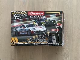 Carrera GO Auto-Rennbahn inkl. 4 Autos guter Zustand