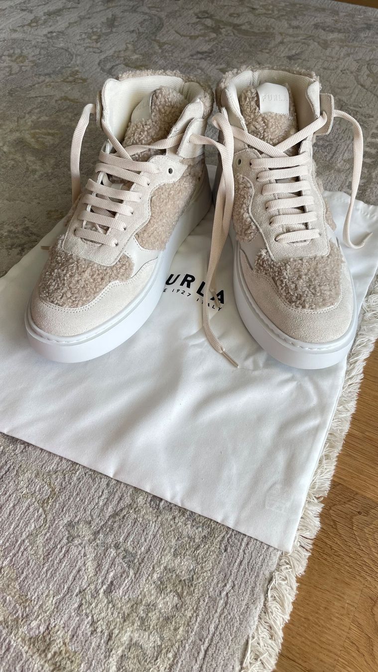 Furla Scarpe da donna: Furla Sneaker High-Top Gr 41 , NEU – Nuovo e nell'imballaggio originale da Biel/Bienne venduto da gul_fxx2