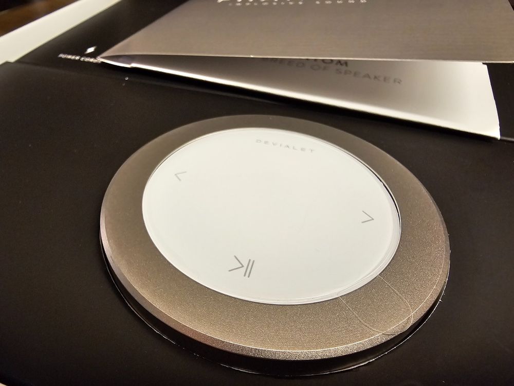 Devialet Remote - Nagelneu und unbenutzt NP 199.- | Kaufen auf Ricardo