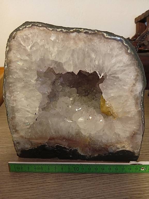 Mineralien & Heilsteine: Geode di Ametista Rosa a cristalli – Gebraucht aus Vezio von 41181 3
