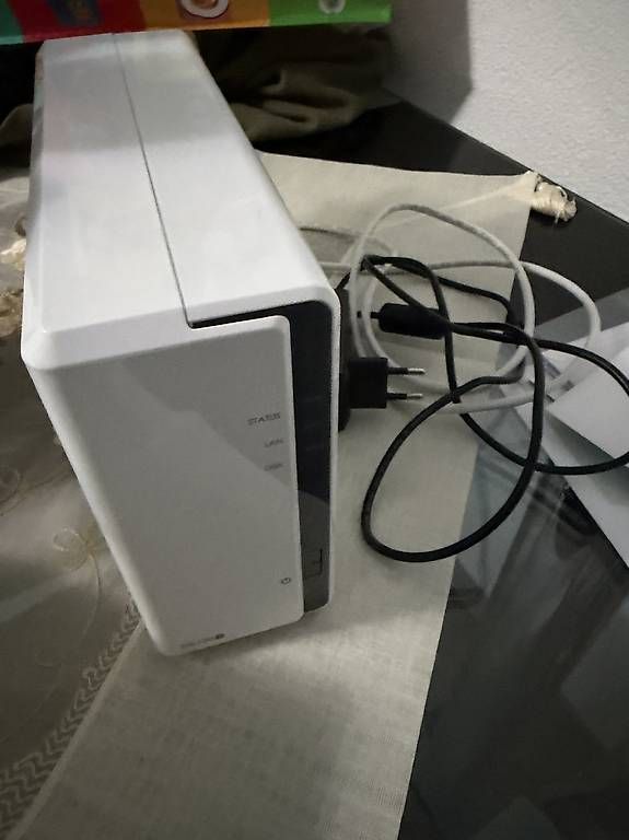 Synology Server: Synology DiskStation DS120j (NAS) – Usato da ramiswil venduto da juvelady1991