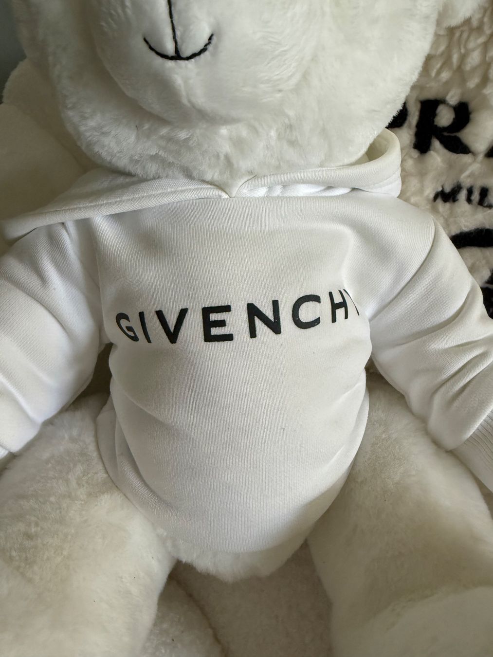 Givenchy Giocattoli: Givenchy Teddy – Nuovo e nell'imballaggio originale da Lutzenberg venduto da Schatzkiste88 1
