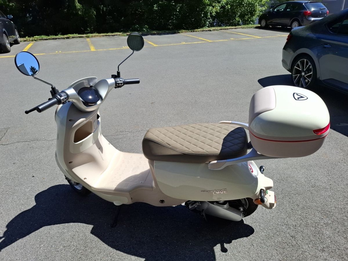 Vespino Scooter: E Roller Vespino Love – Usato da Emmen venduto da danielludwig 3