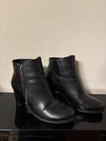 Elegante schwarze Stiefeletten, Grösse 39