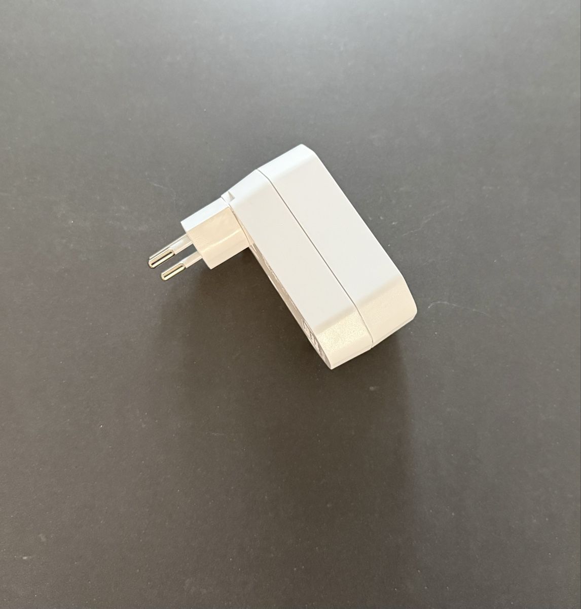 Spine: Steckdosenleiste / Mehrfachstecker – Usato da Bern venduto da LM08 3