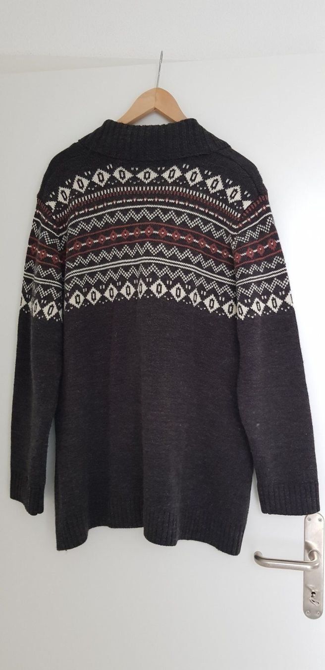 Maglioni & Felpe: Strickjacke Gr. ca. 46 – Usato da WALTERSWIL SO venduto da thb_ybm8 1