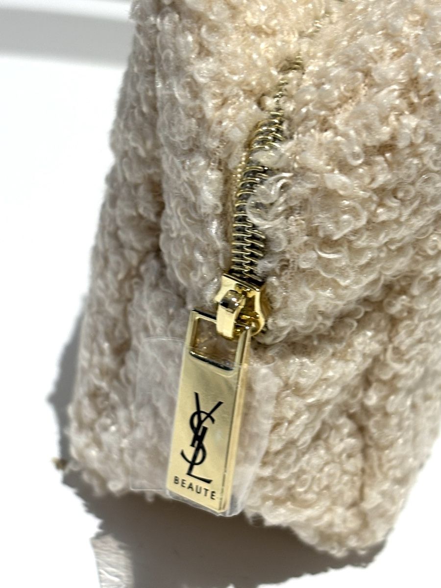 Saint Laurent Custodie per cosmetici: YSL Beauté Textured Pouch Beige NEW – Nuovo e nell'imballaggio originale da Winterthur venduto da Atelier.W 2