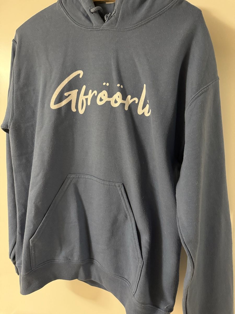 Pullover & Sweatshirts: Gfröörli Pullover - S – Gebraucht aus Roggwil BE von KatharinaKunz
