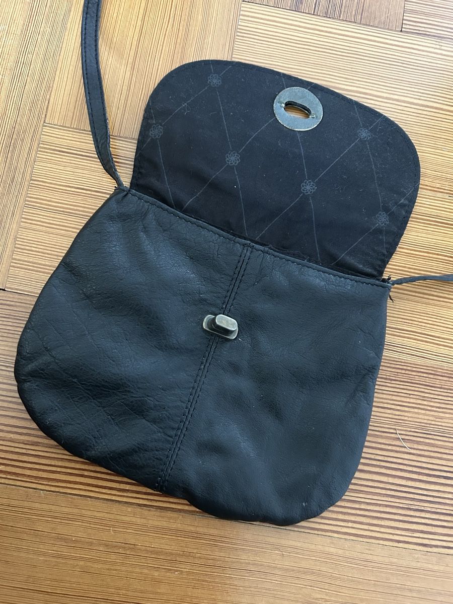 Pieces Sacs femmes: Petit sac en cuir – Neuf (Voir description) à Neuchâtel par Yaya2020 2