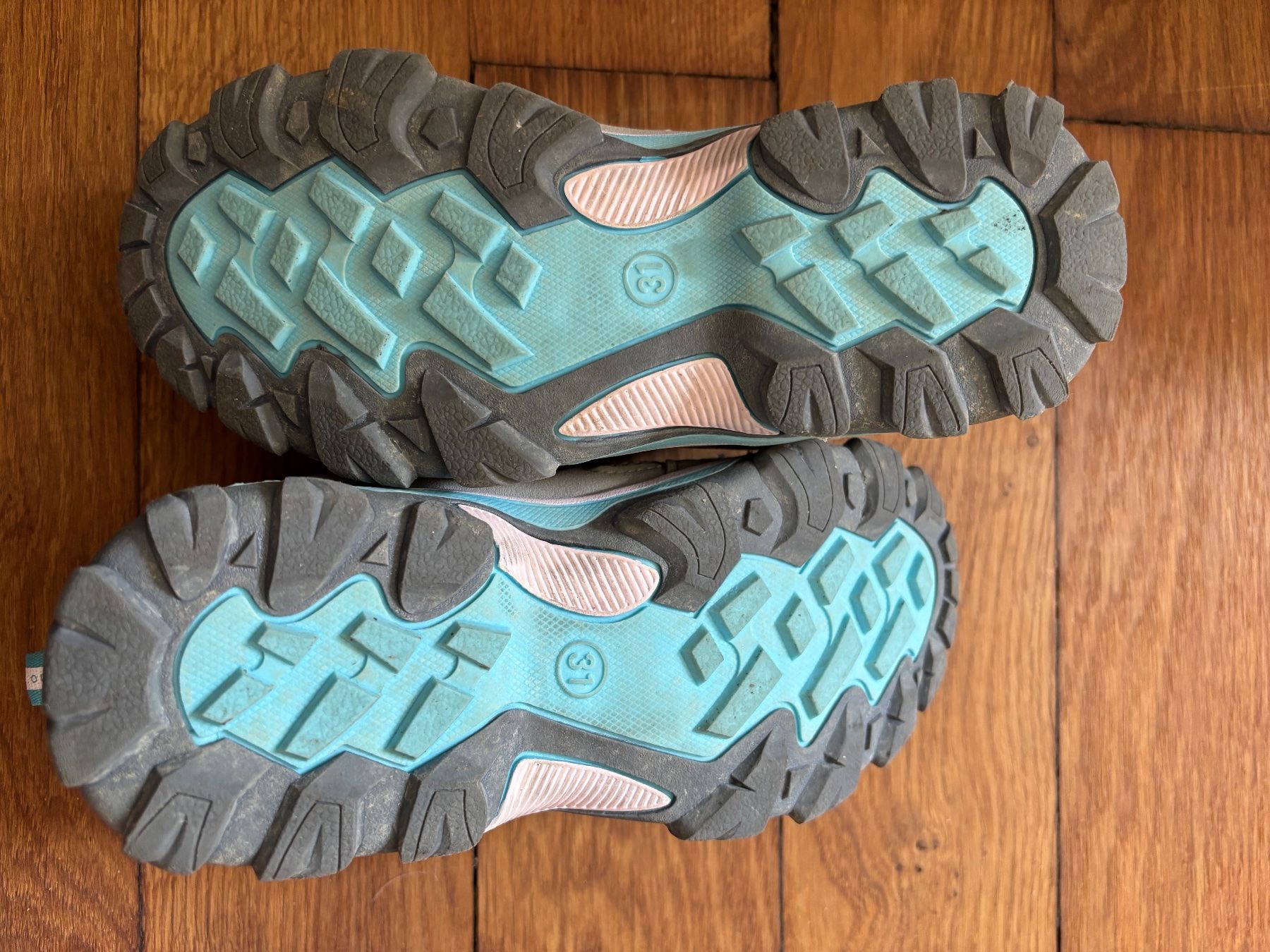Scarpe per ragazzi: Kinderschuhe – Usato da Zürich venduto da mandelina27 1