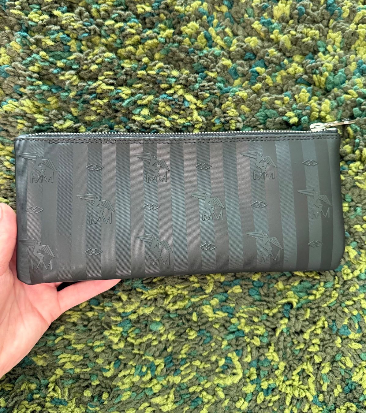 Maison Mollerus Kosmetikkoffer: Maison Mollerus Etui Schwarz / Silber – Gebraucht aus Winterthur von Eriseed
