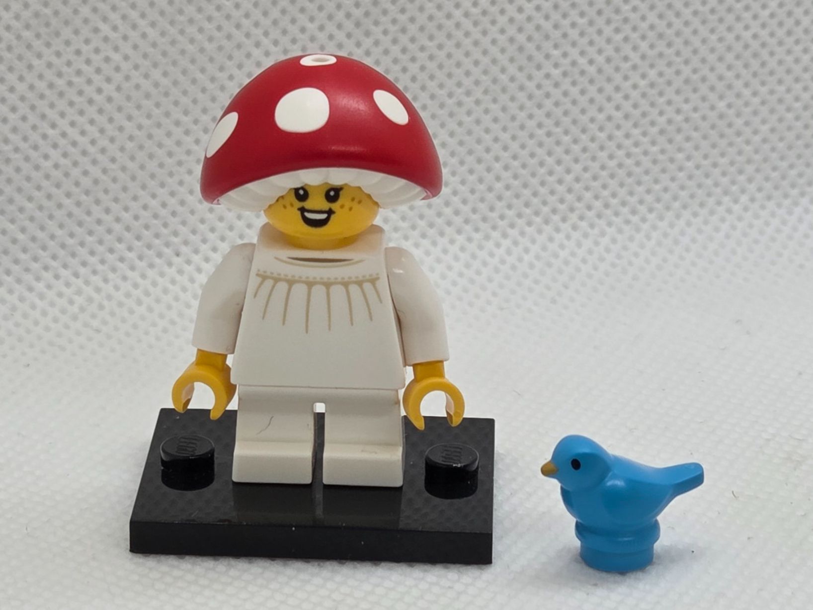 Lego Kit di costruzioni: LEGO BAM Easter 2026 Mushroom Sprite with blue Bird – Nuovo (secondo la descrizione) da Basadingen venduto da NekoBricks