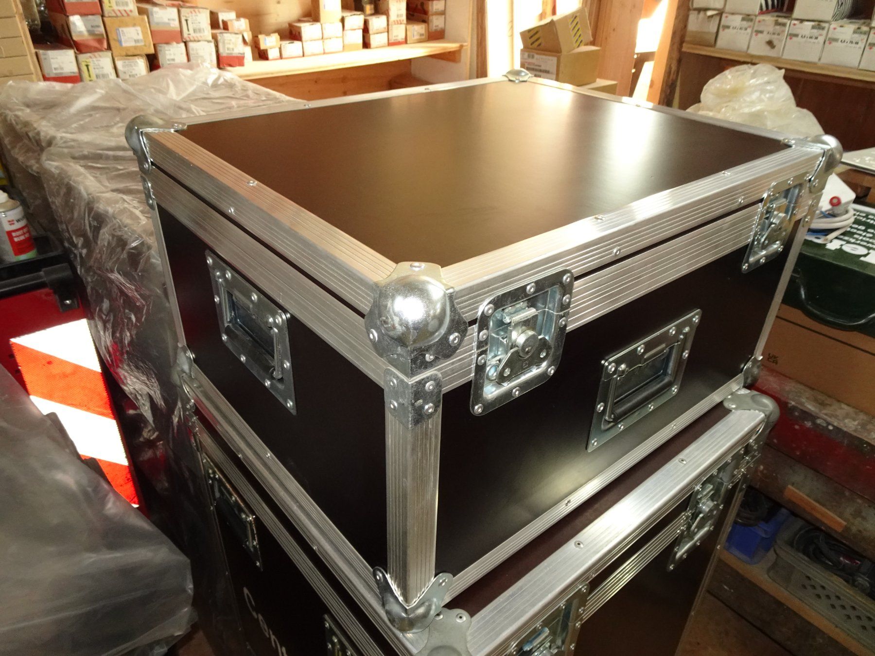 Valigie: FLIGHT - CASE - Koffer : NEU & ungebraucht ! – Nuovo (secondo la descrizione) da Hütten venduto da Technics01LT