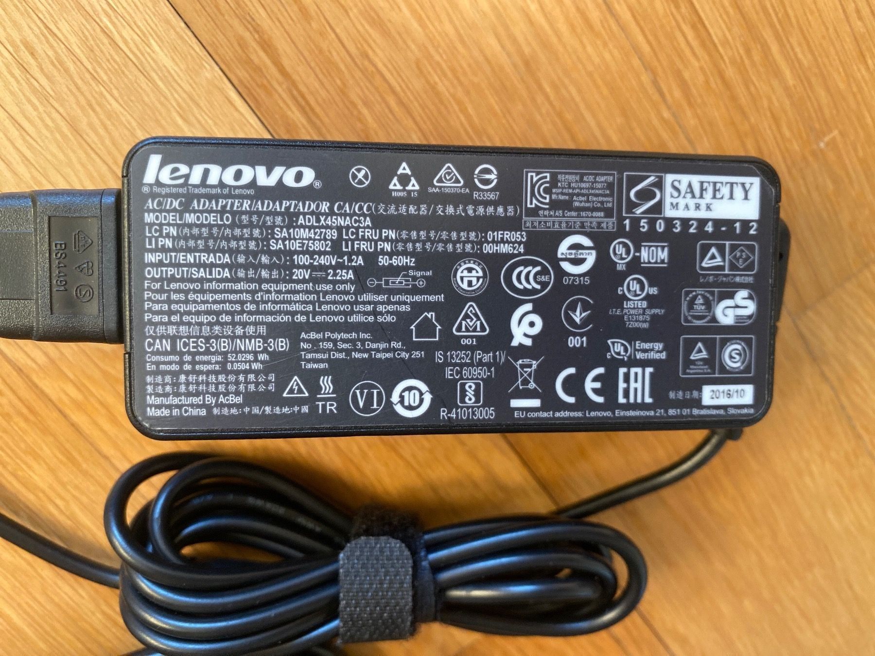 Lenovo Notebook: Netzteil Lenovo Laptop 20V 2.25A – Usato da Fislisbach venduto da Special24 1