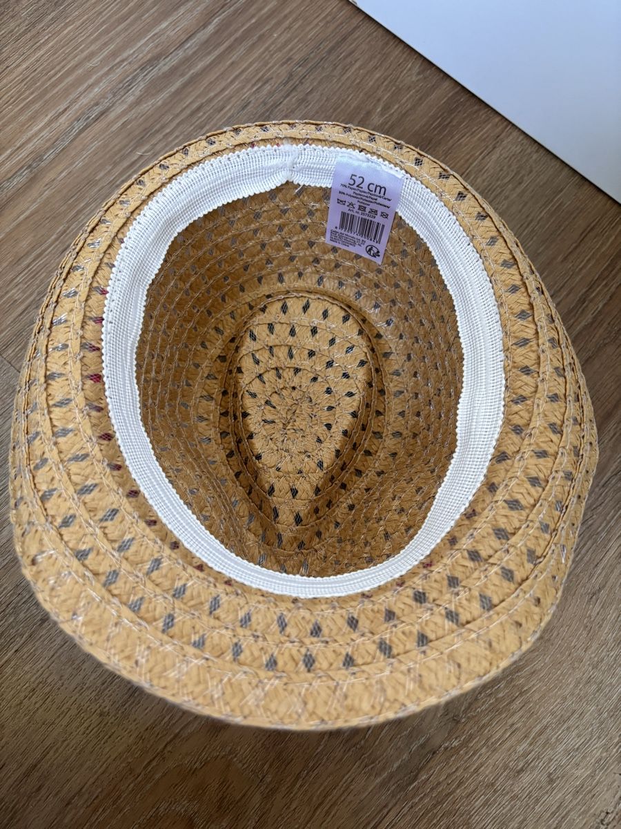 Altro abbigliamento per bambina: Sommerhut Gr.52!!! – Usato da Einsiedeln venduto da sum_xm7z 1