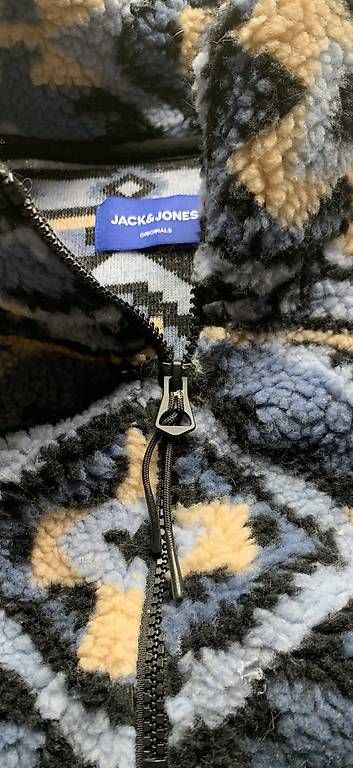 Giacche: Jack & Jones Retro Fleece Pully Original – Usato da Wädenswil venduto da Tricelini 3