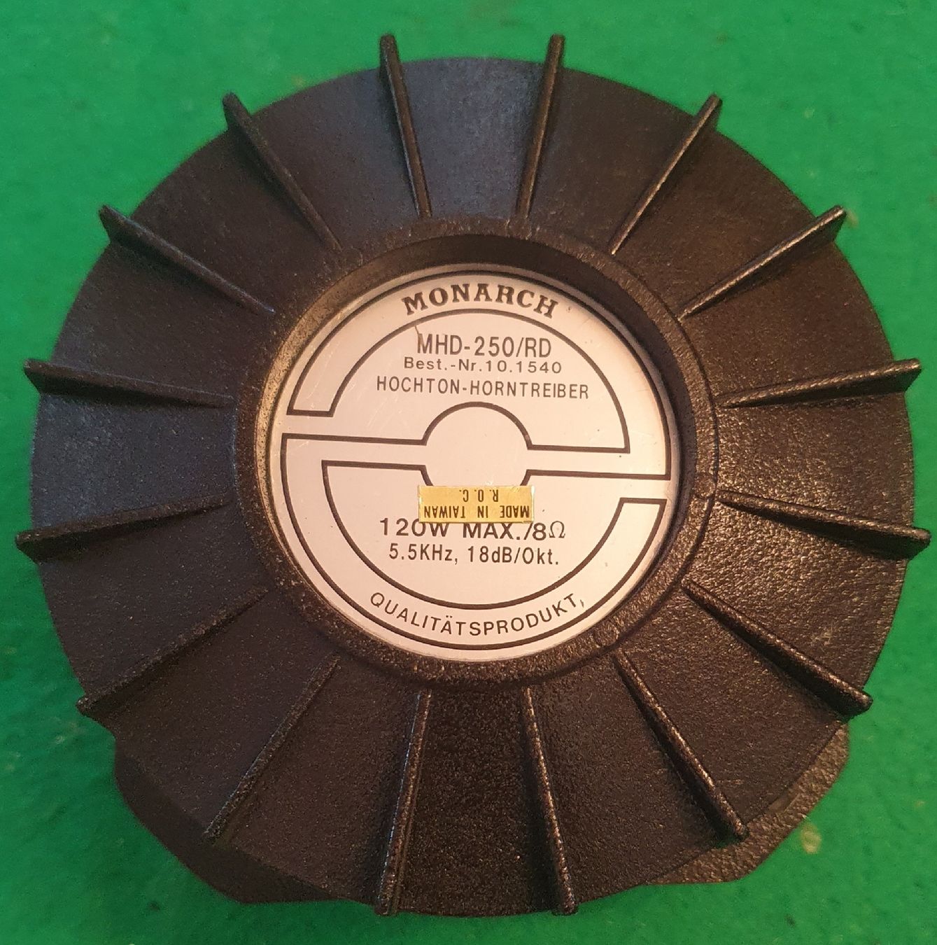 Casse acustiche: MONARCH MHD-250/RD Bullet Tweeter – Usato da Pfäffikon ZH venduto da edwinstarr1 1