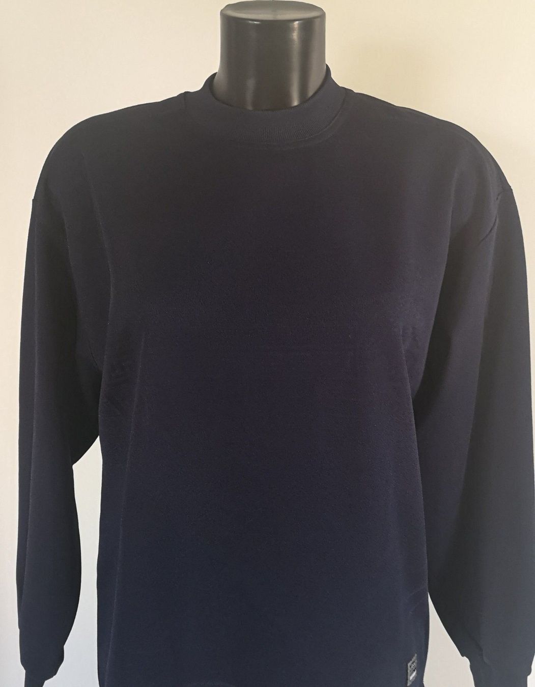Versace T-shirt: VERSACE Sweater marine – Nuovo e nell'imballaggio originale da Widnau venduto da Schurlibua 2