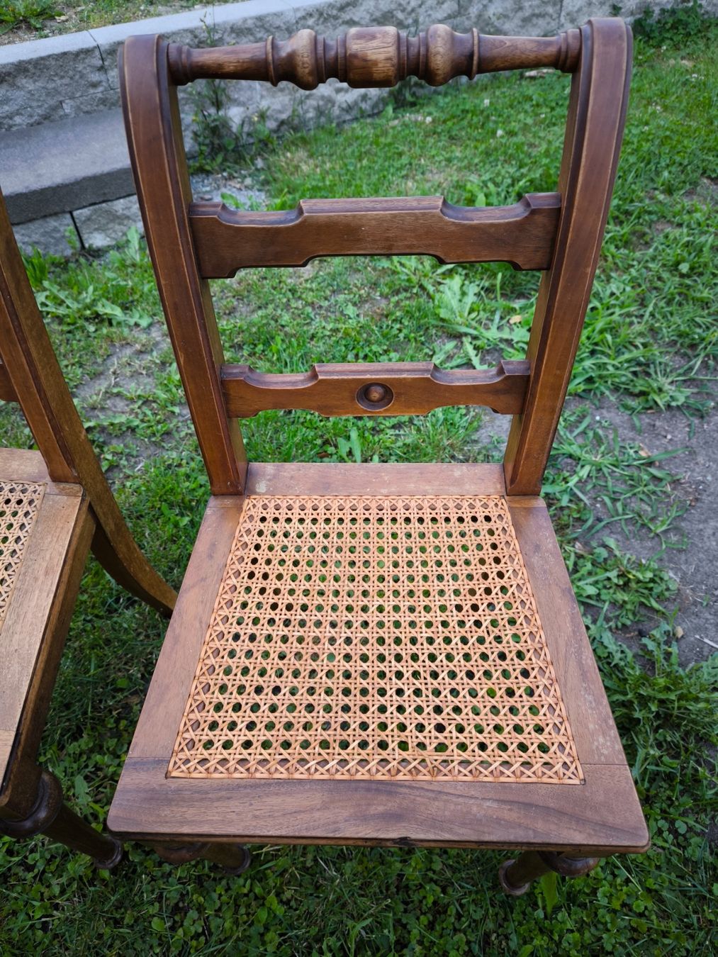 Stühle: 2 x Stühle Antik Nussbaum – Gebraucht aus Rorschacherberg von snOOpydOg11 5