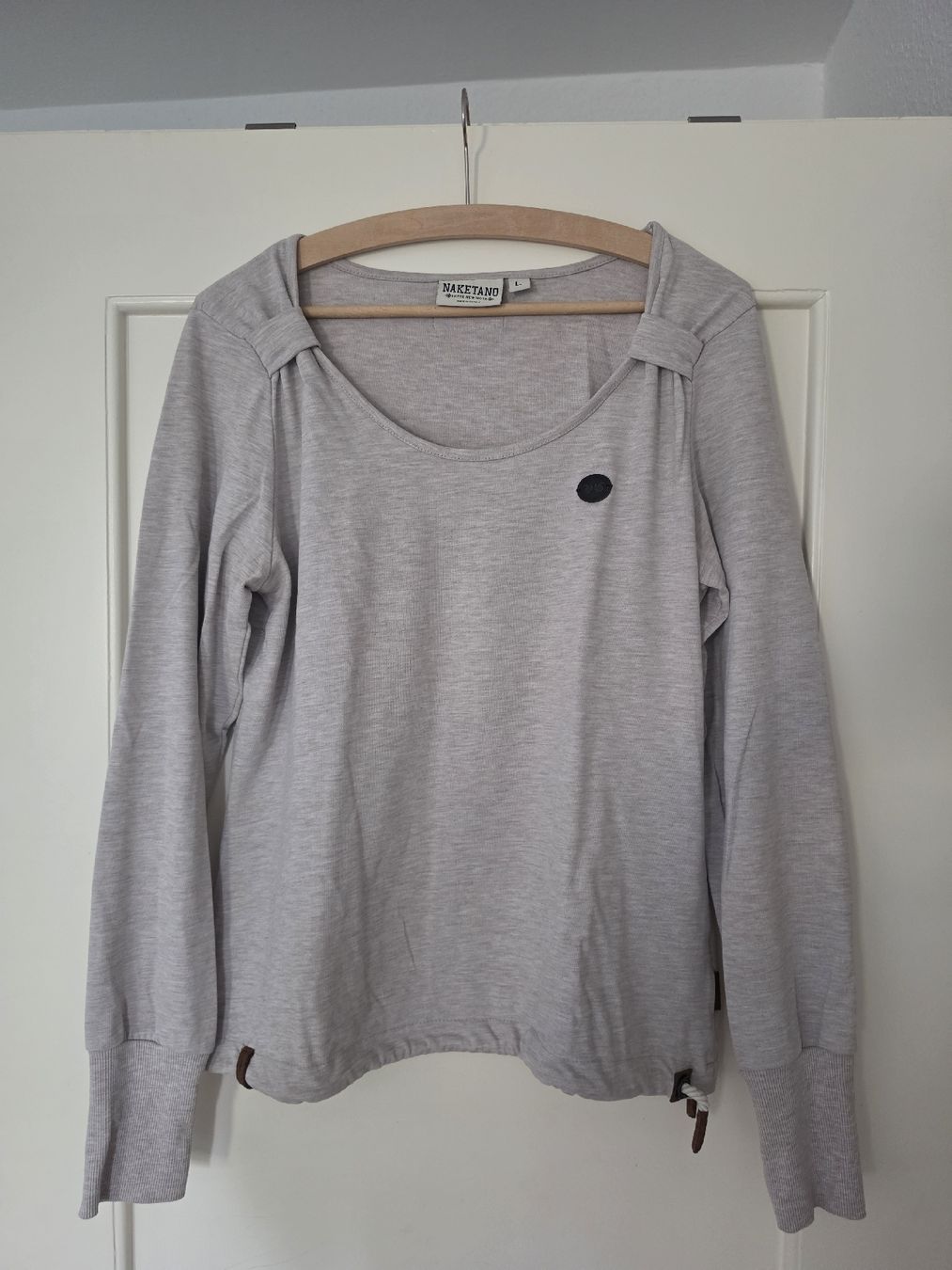 Naketano Maglioni & Felpe: Langarmshirt von NAKETANO – Nuovo (secondo la descrizione) da Bern venduto da Monaluna