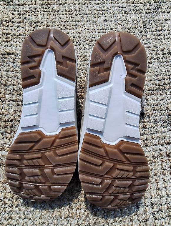 Scarpe per ragazze: Baskets style léopard – Nuovo (secondo la descrizione) da La Chaux-de-Fonds venduto da kellina 1