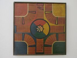 altes Spielbrett aus Holz