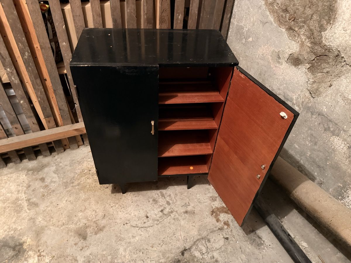Étagères: Schwarzes Schuhregal – D'occasion à St. Gallen par fel_tyz9 3