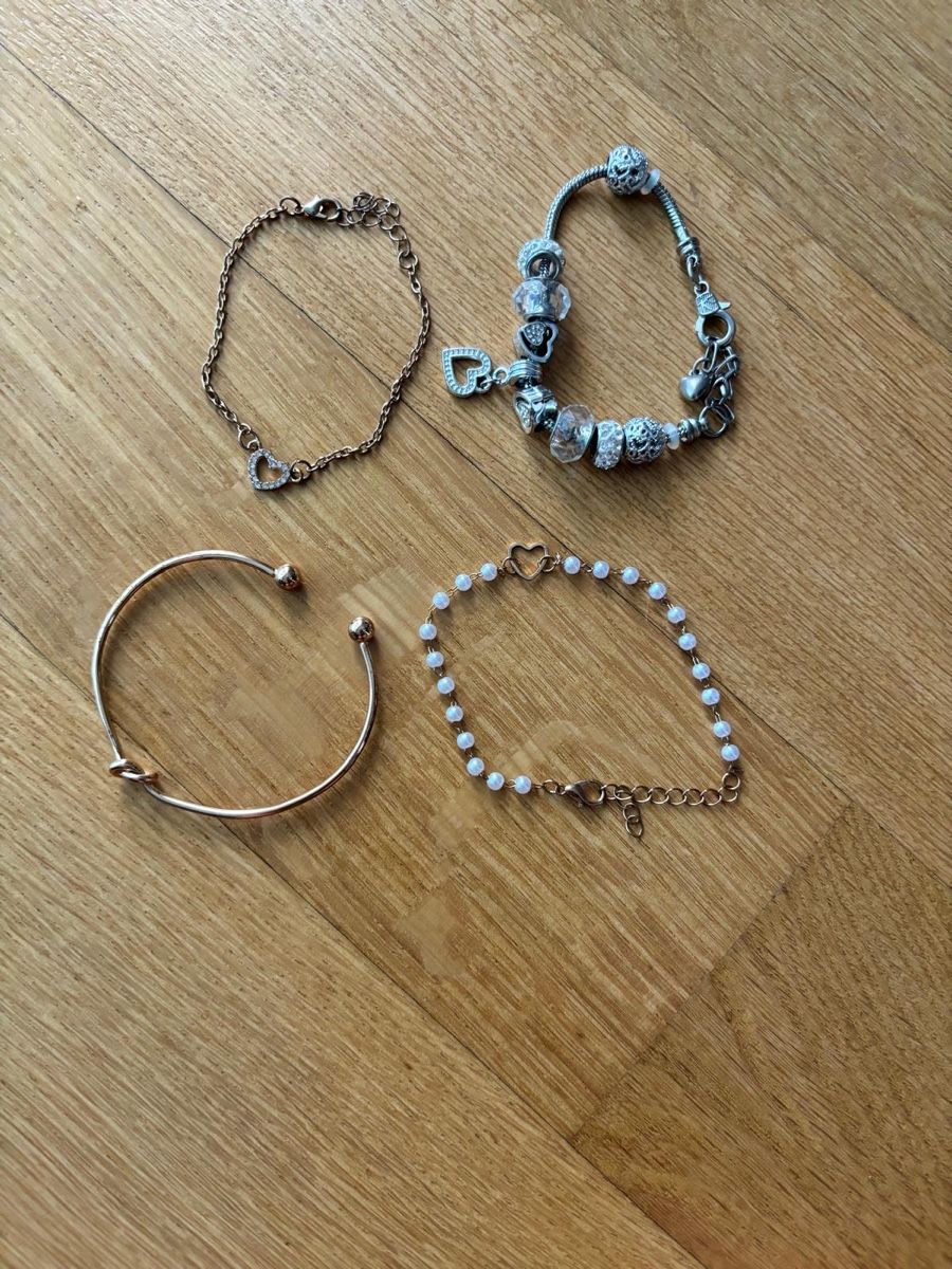 Sonstiger Schmuck: Modeschmuck 7 teilen div.  – Gebraucht aus Balsthal von Inty200 1
