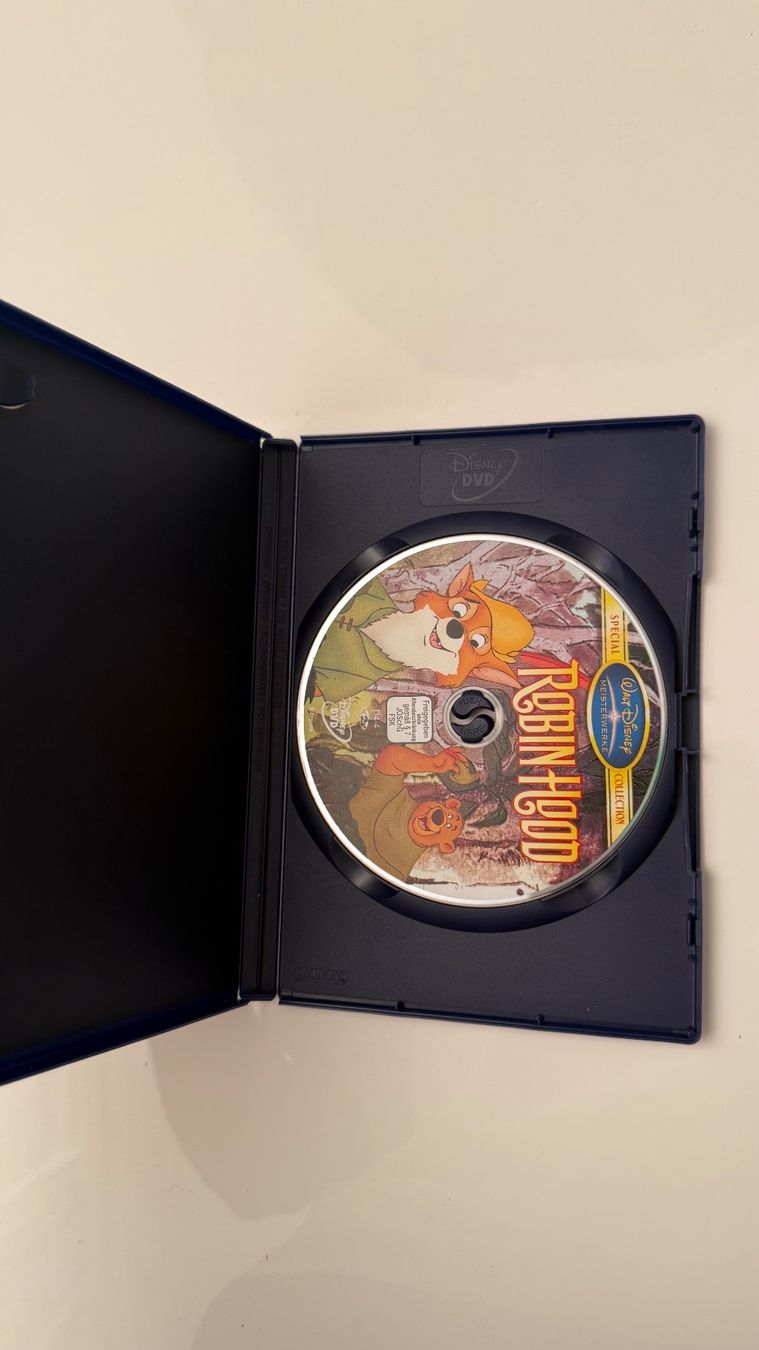 Tutti i DVDs: Robin Hood DVD Disney Klassiker Animation – Usato da Schindellegi venduto da zeitlos.vintage 1
