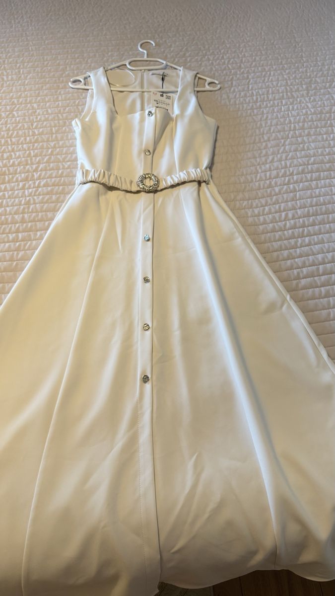Zara Kleider: Zara ivory midi dress – Neu und originalverpackt aus Zürich von ralm 2