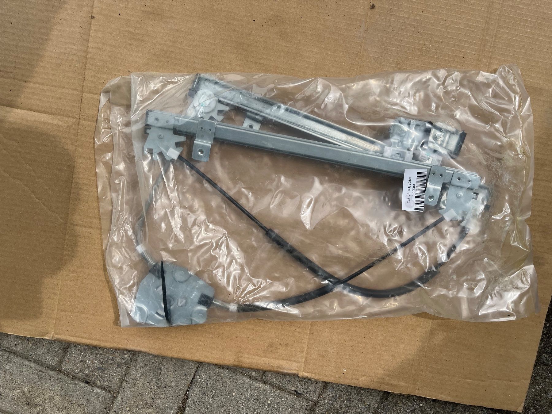 Tutti pezzi di ricambio auto: Fensterheber Alfa Romeo 159 – Nuovo e nell'imballaggio originale da Gondiswil venduto da raulillo 1