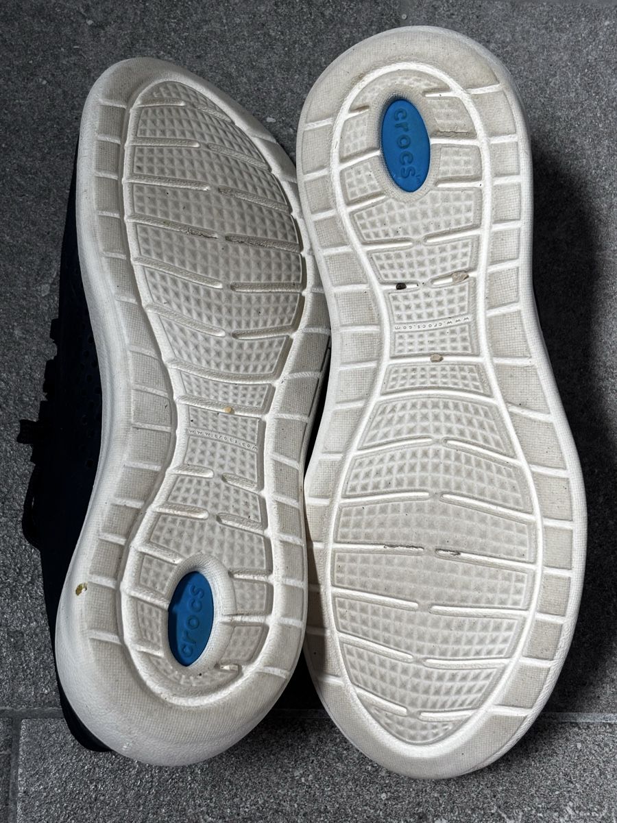Crocs Scarpe da uomo: Crocs LiteRide Sneaker Grösse M7, Dunkelblau – Usato da Zürich venduto da talys 3