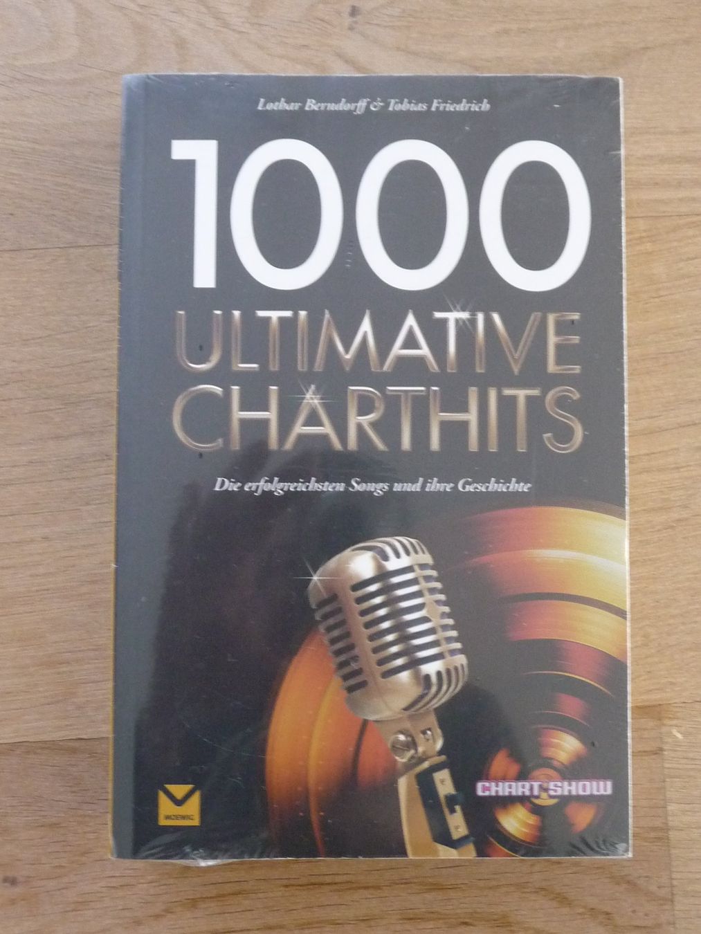 Libri: Buch: 1000 ultimative Charthits (Berndorff / Friedrich) – Nuovo e nell'imballaggio originale da Weiningen TG venduto da ste_6ffr