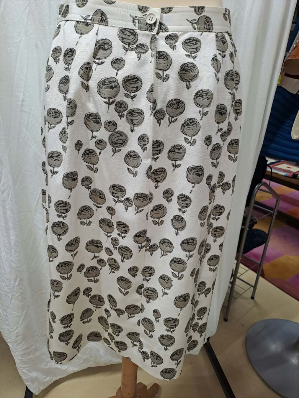 Valentino Completi & Tailleur: Costume Valentino – Usato da La Chaux-de-Fonds venduto da Emmaus2300CDF 7