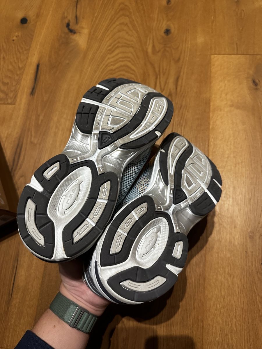 Asics Herrenschuhe: Asics Sneaker Gel-1130 – Gebraucht aus Düdingen von kleidungsmarktplatz 4
