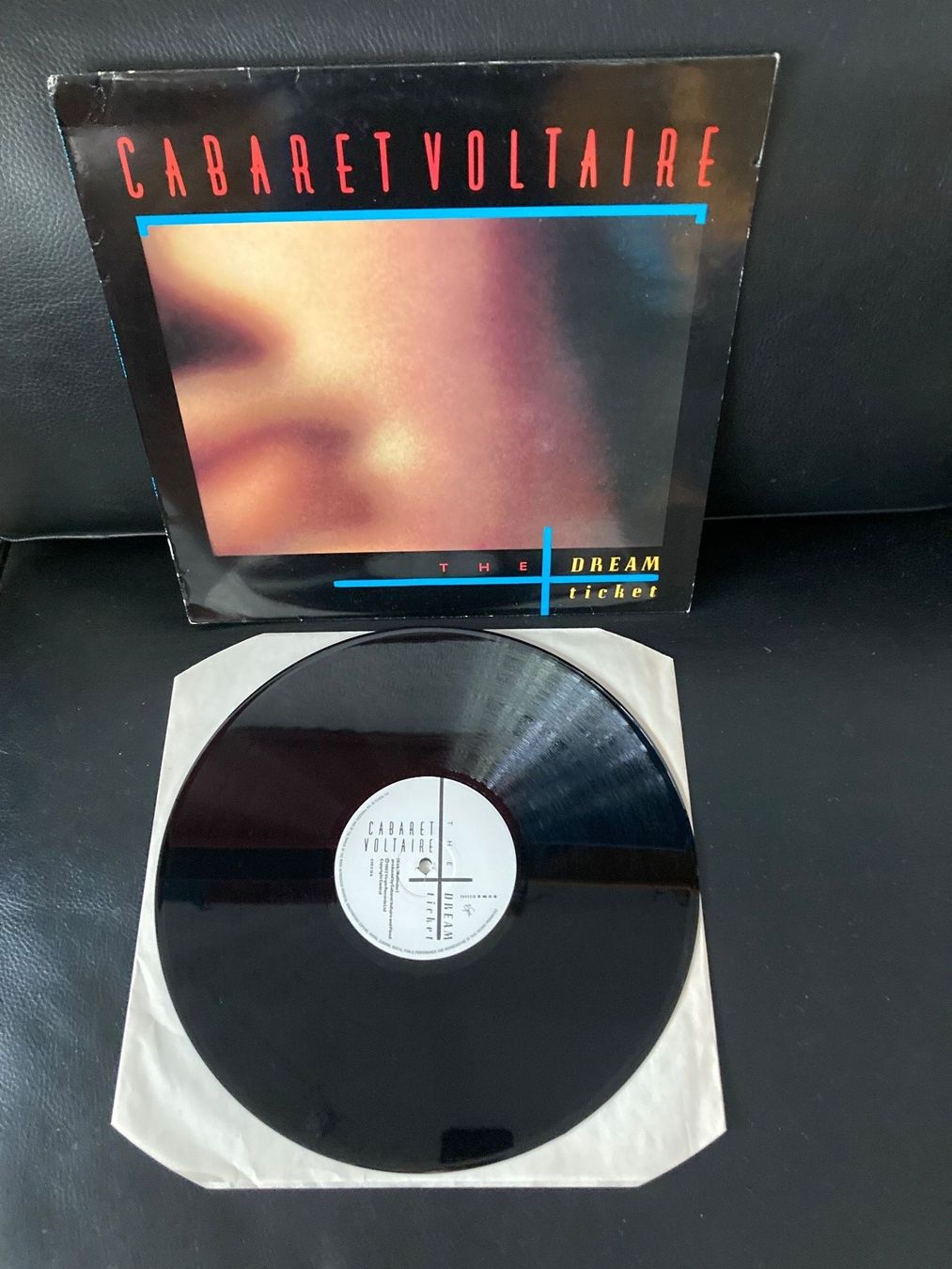 Dischi in vinile: Cabaret Voltaire - The Dream Ticket – Usato da Fribourg venduto da Karushi