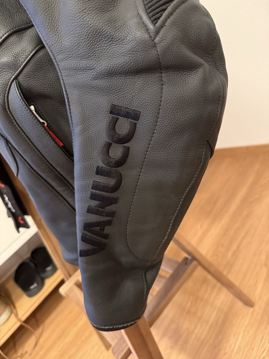 Vanucci Vestes: Vanucci VSJ-2 Motorradjacke Grösse 54 – D'occasion à Luzern par Jack_flow26 5